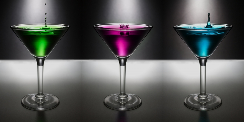 discotheque-CUEBRIS-min_water-drop-glass-bar-celebration-green-832603-pxhere.com